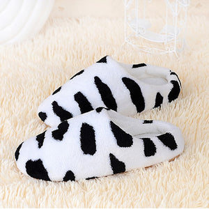 Cow print fuzzy online slippers